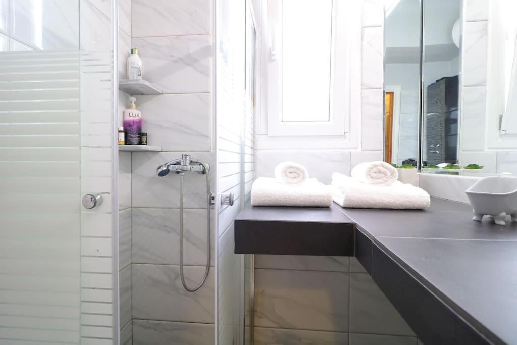 Restful Apartment - Syntagma Square Афіни Екстер'єр фото